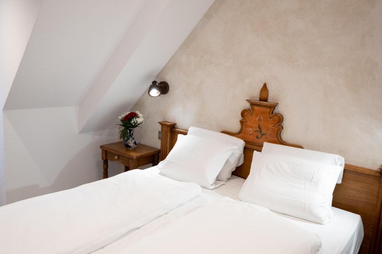 La Couronne A Wissembourg Hotel Exterior photo